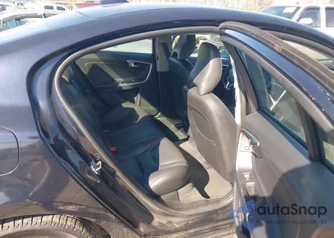 2016 Volvo S60 T5 Drive-E Premier from USA, damaged, VIN YV126MFK5G2392246